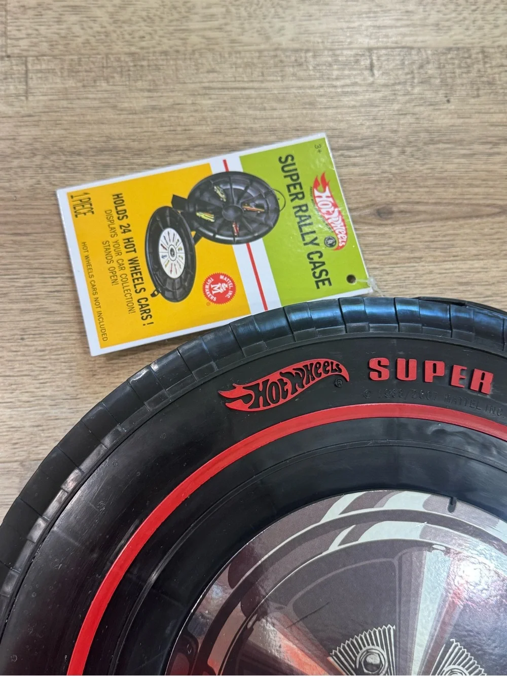 Mattel Black and Red Hot Wheels Super Rally Case